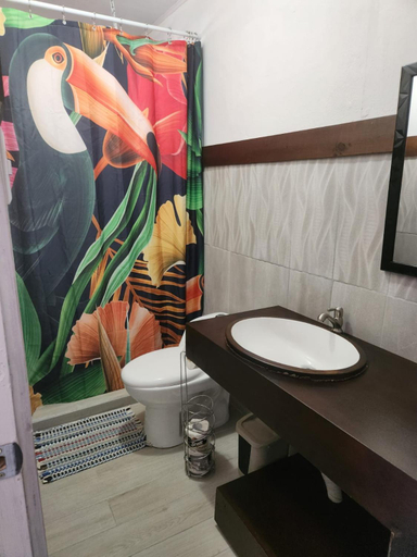 Bathroom, Hotel Villa Prats, Aguirre