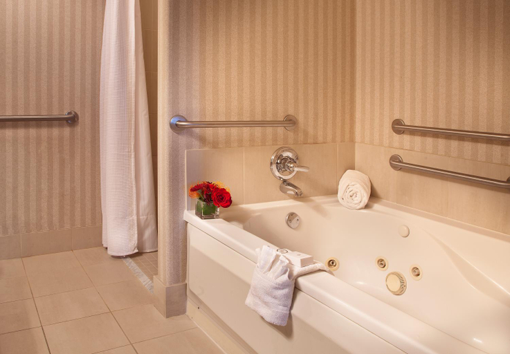 Bathroom 4, The Paramount Hotel Portland, Multnomah