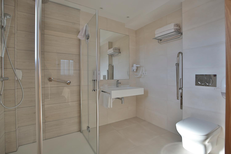 Bathroom 4, La Posada de Ojebar Nordica, Cantabria