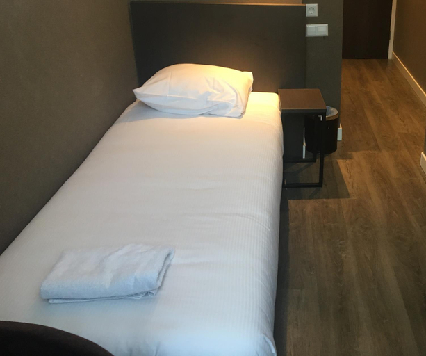 Bedroom 3, Manofa, Amsterdam
