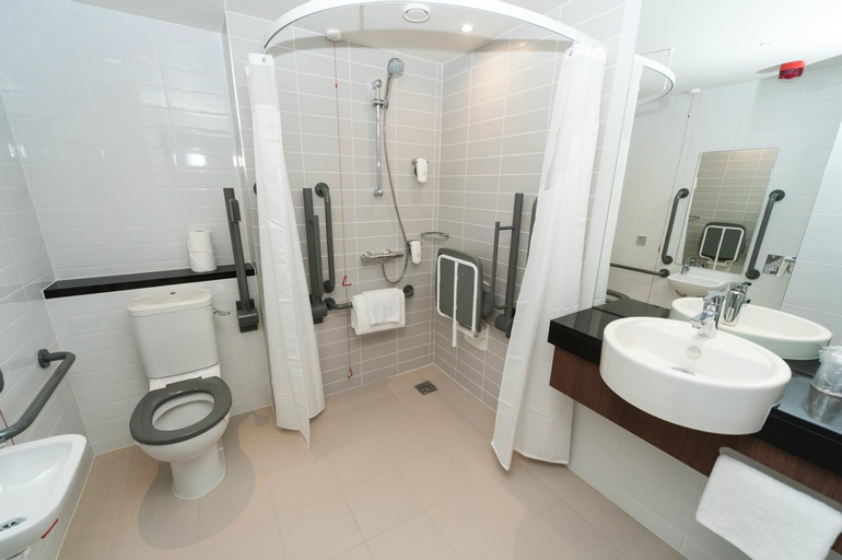 Bathroom 24