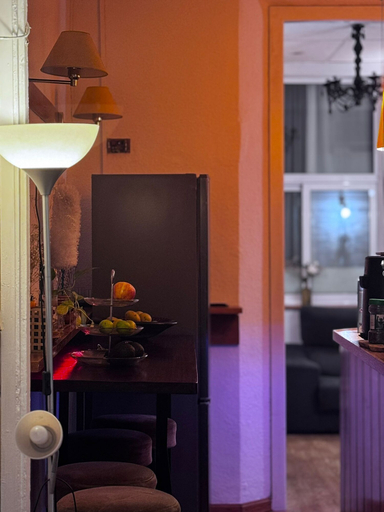 Others 5, Habitaciones en el centro de Barcelona, Barcelona
