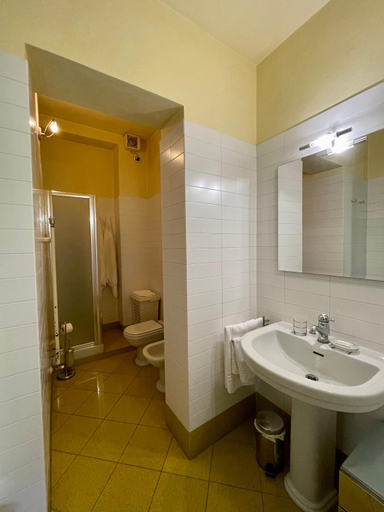 Bathroom 4, Residence Corte Della Vittoria, Parma