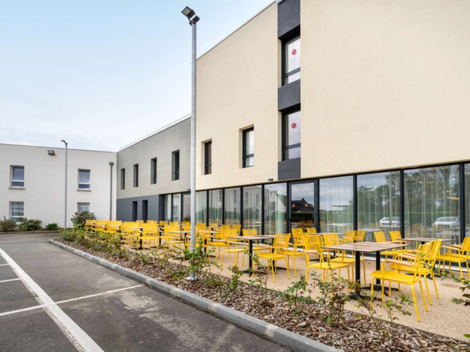 Exterior & Views 2, Ibis budget Morlaix, Finistère