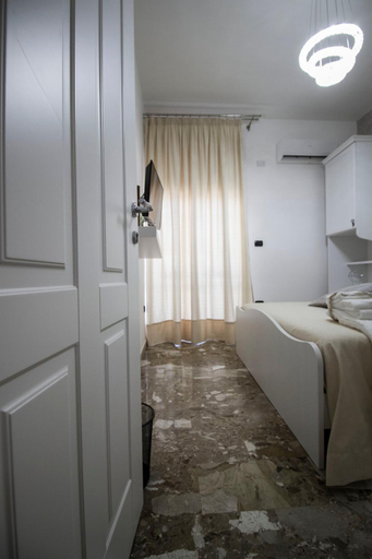 Bedroom 3, B&B Arena, Napoli