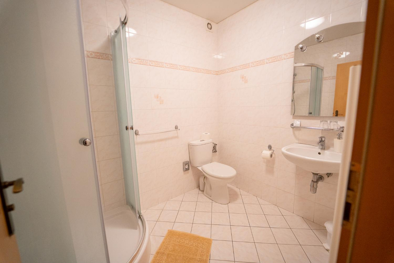 Bathroom, Park Hotel Cingov, Spišská Nová Ves