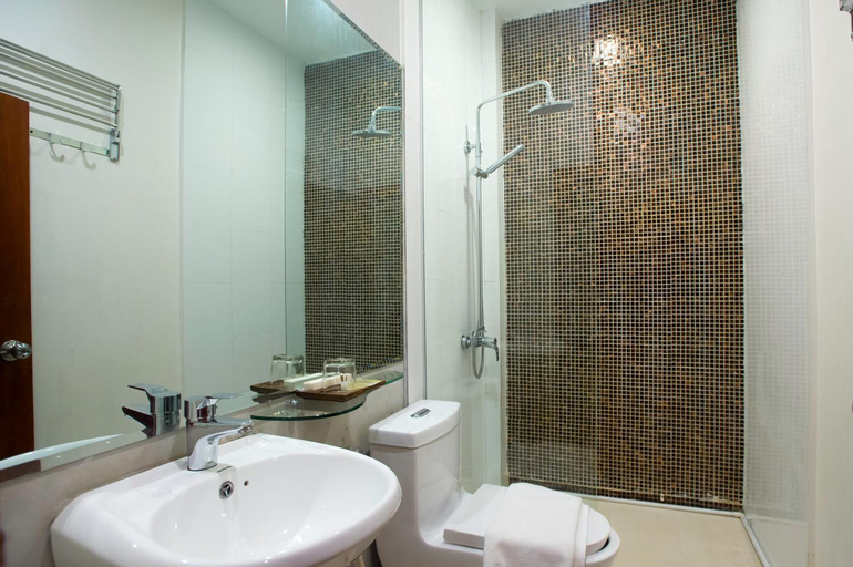 Bathroom 6