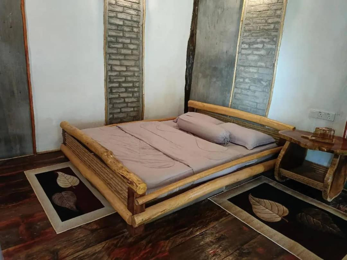 Bedroom 2, Cahaya Wooden Studio, Langkawi