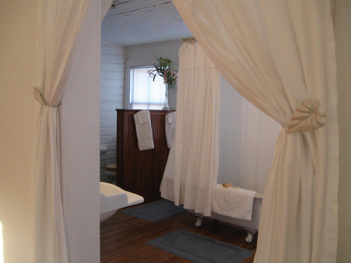Bedroom, Pensacola Victorian Bed & Breakfast, Escambia