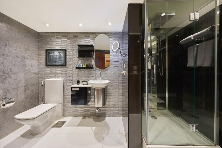 Bathroom 3
