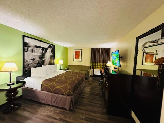 Bedroom 11