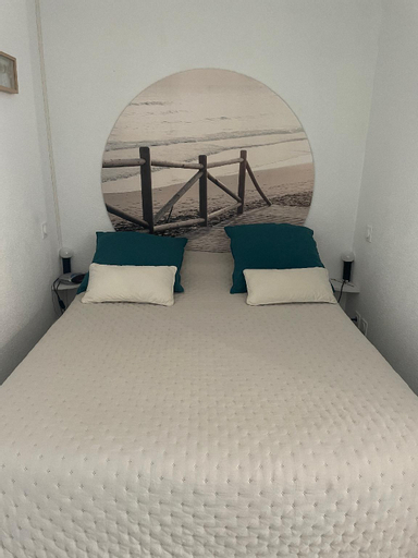 Bedroom 2, Charming apartment in the heart of La Palmyre, Charente-Maritime
