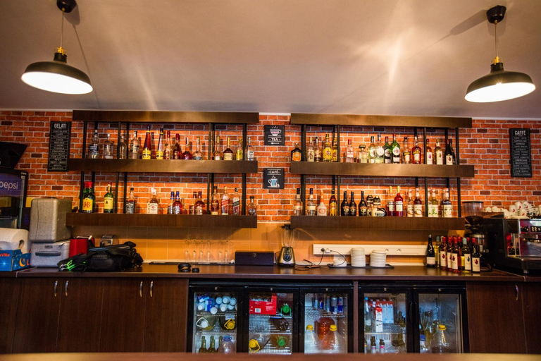Food & Drinks 2, Pastravaria Bratioara, Bughea De Sus