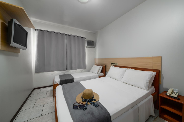 Bedroom 3, Lumar Hotel, Florianopolis