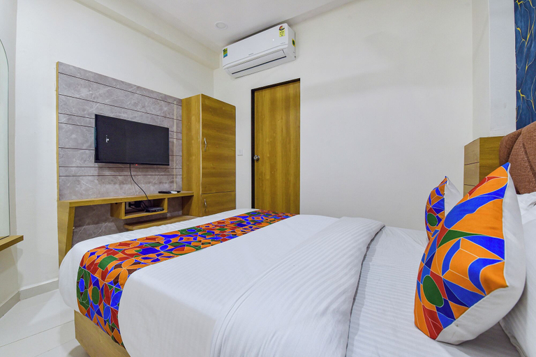 Bedroom 4, HOTEL GREEN TREE, Gandhinagar