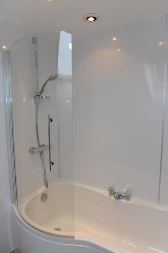 Bathroom 3, Bay Cottage Bed and Breakfast, Antrim and Newtownabbey