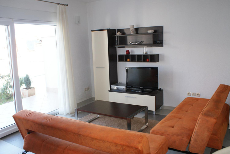 Others 2, Apartments Nena - Trogir, Trogir