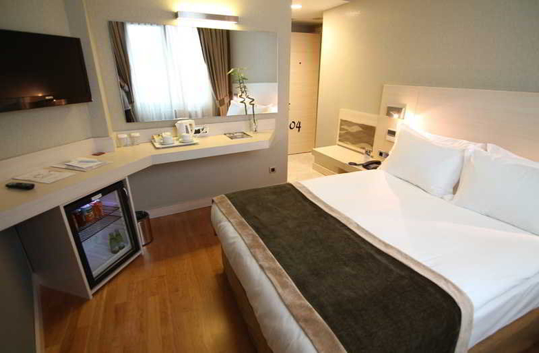 Bedroom 4, Troya Hotel, Beyoğlu