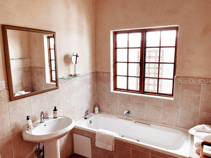 Others 2, Brooks Cottage, City of Tshwane