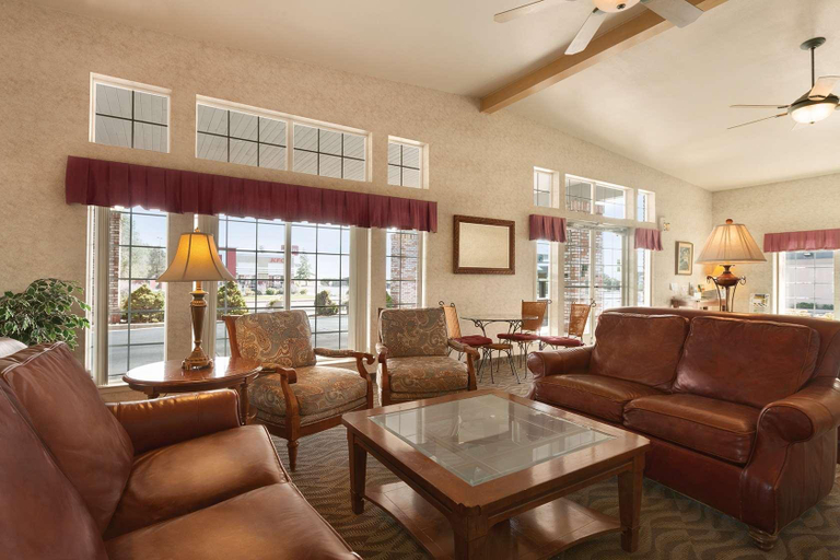 Public Area 2, Comfort Inn & Suites Susanville, Lassen