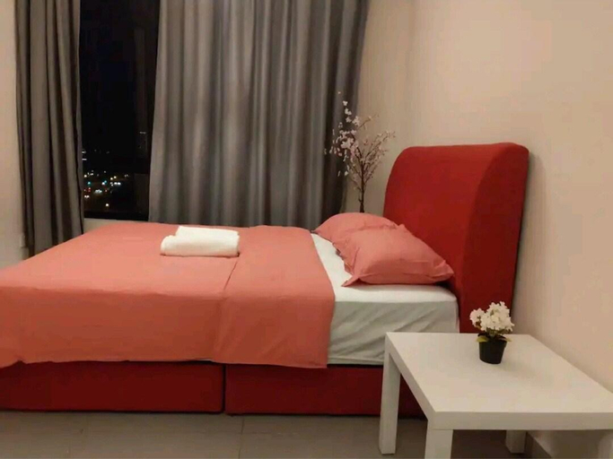 Bedroom, KA609 Sanitised | Wifi | Netflix | Parking | Pool, Sepang