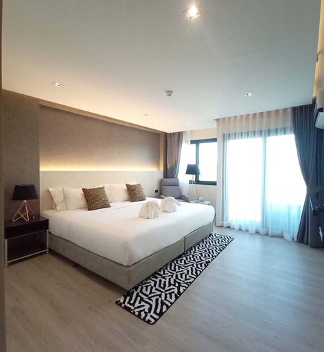 Bedroom 6