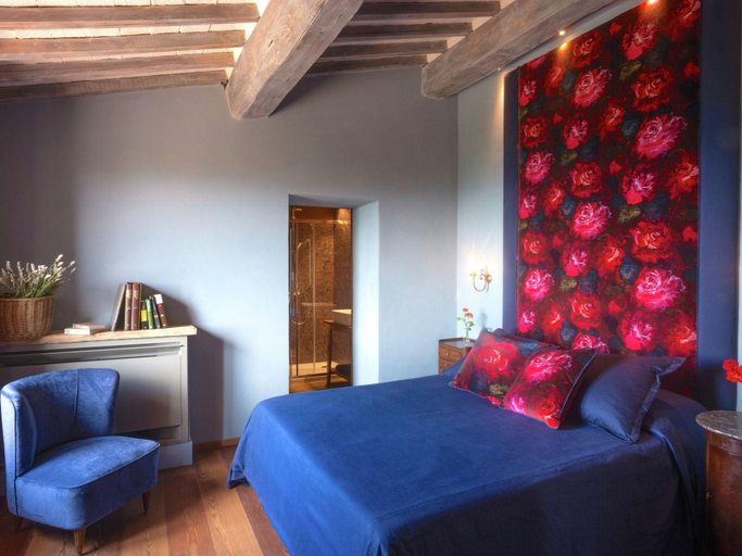 Bedroom 3, Villa with Pool and Wine Country Charm, Arezzo