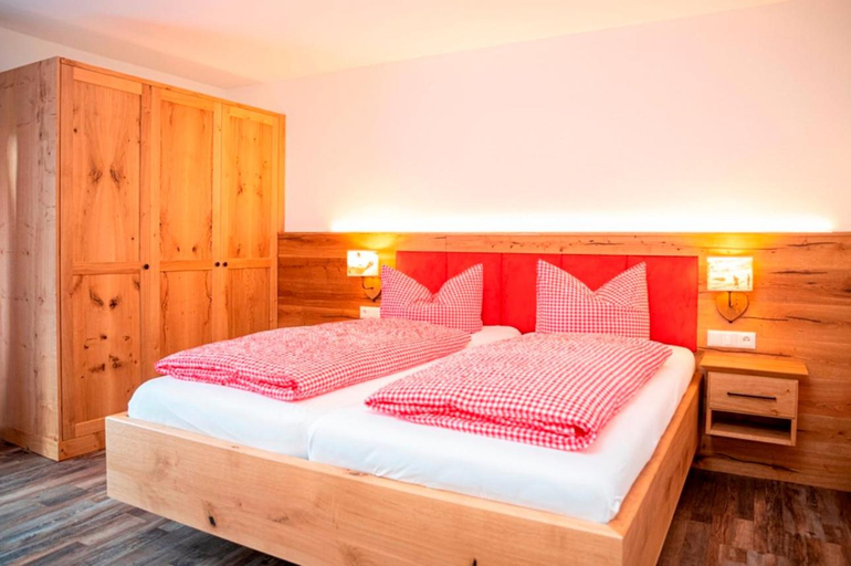 Bedroom 3, Pension Unterstein, Berchtesgadener Land