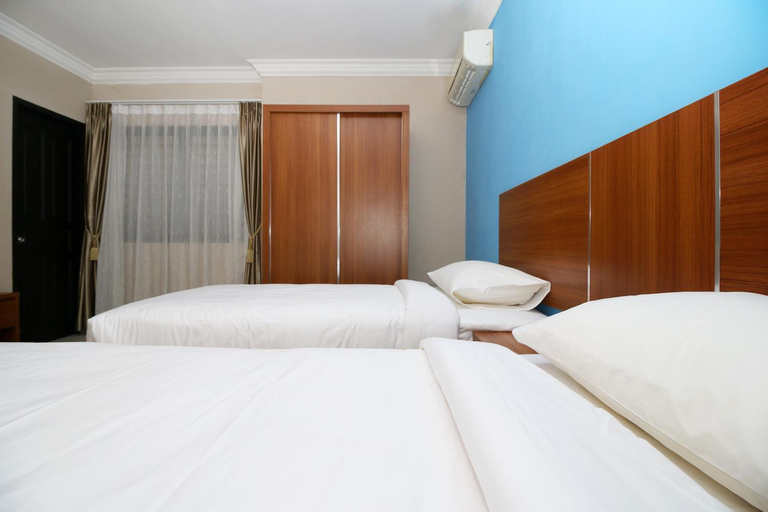 Bedroom 13