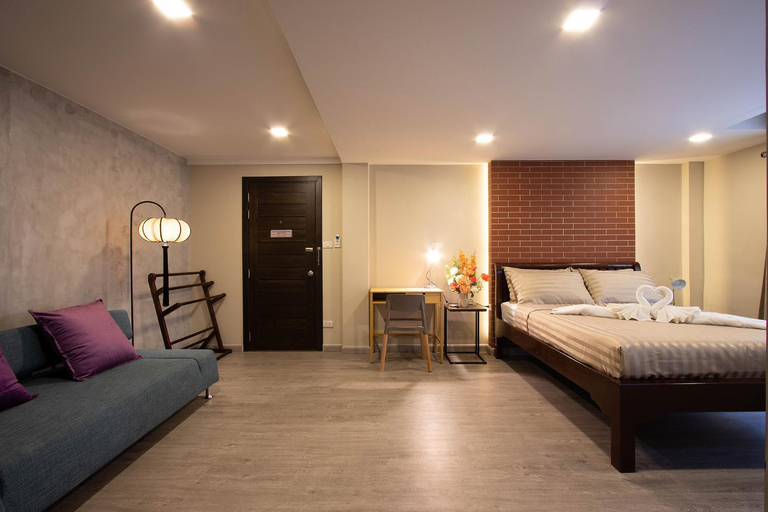 Bedroom 6