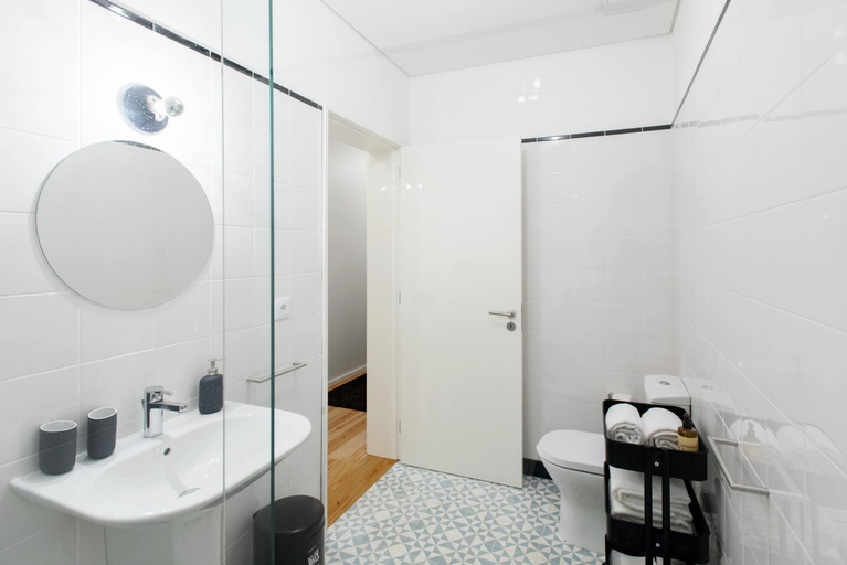 Bathroom 3, Oporto Serviced Apartments - Alvares Cabral, Porto