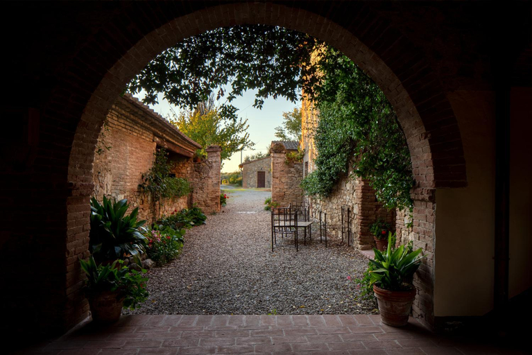 Others 3, Castello di Bossi, Siena