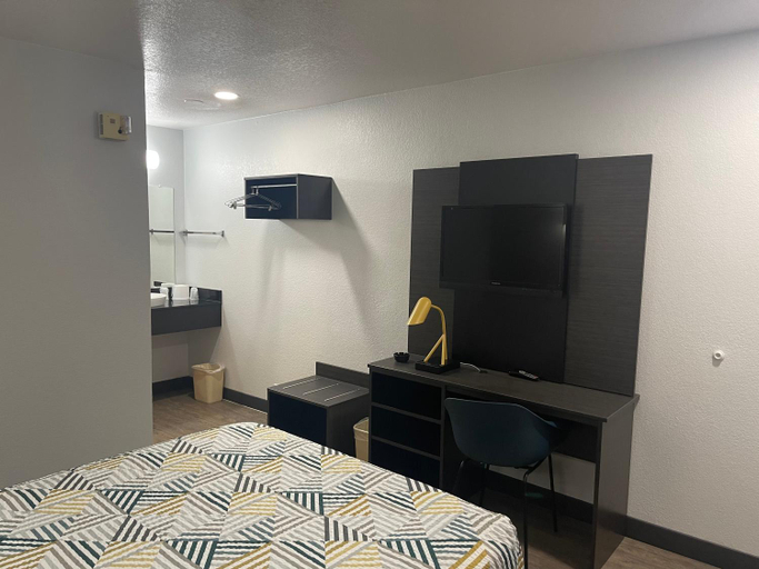 Bedroom 2, モーテル 6 デントン テキサス - UNT, Denton