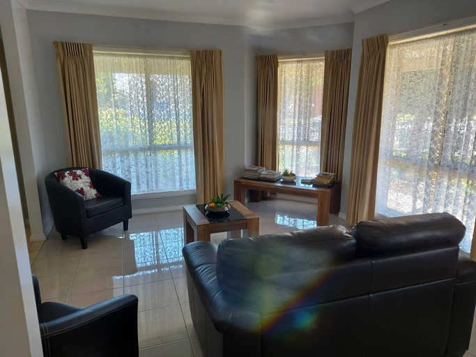 Others 5, Numurkah Self Contained Apartments -The Meiklejohn, Moira - West
