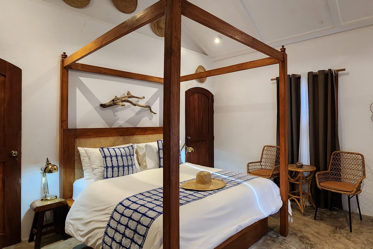 Sirom Beach House Room Type - Inaro Casita