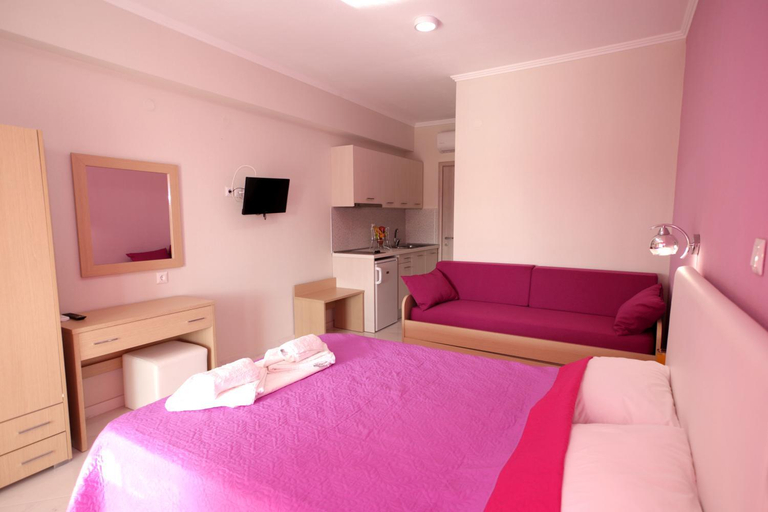Others 3, Mavridis Rooms 2, Central Macedonia
