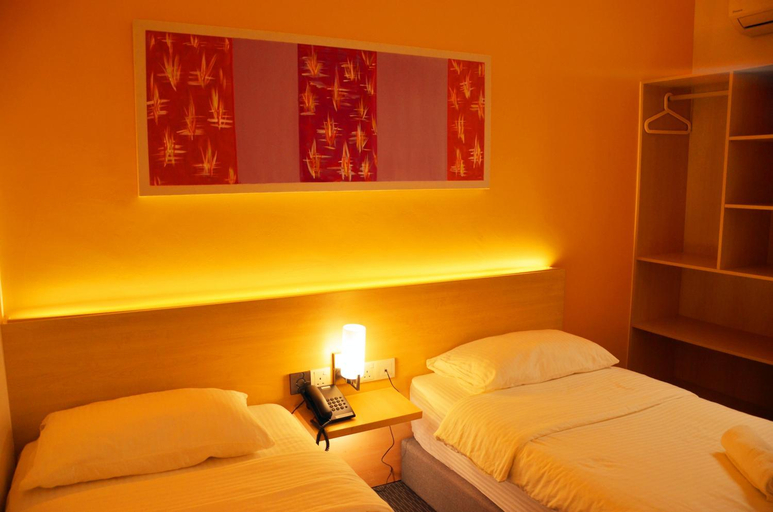 Bedroom 2, Hotel Jeti Tg Gemok, Rompin