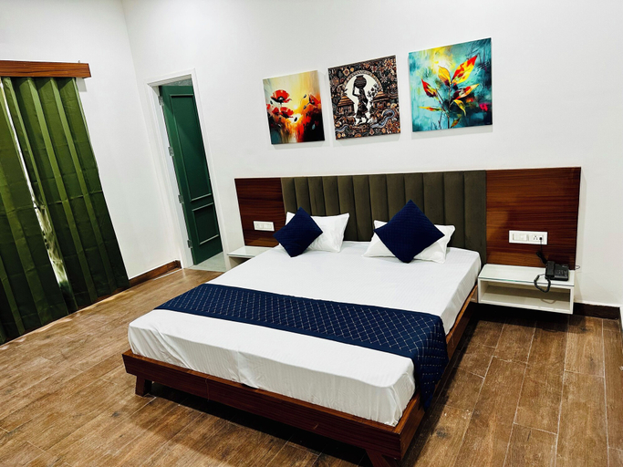 Bedroom, The Loya Hotel, Muktsar