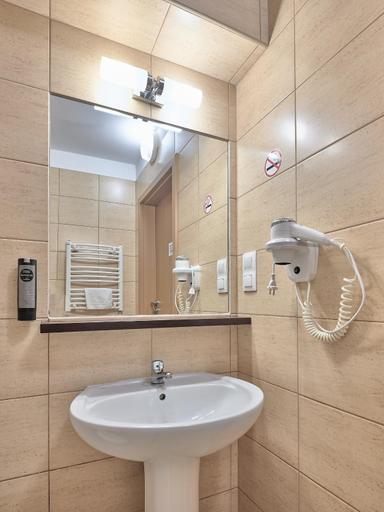 Bathroom 3, Aparhotel Lumen, Kraków City