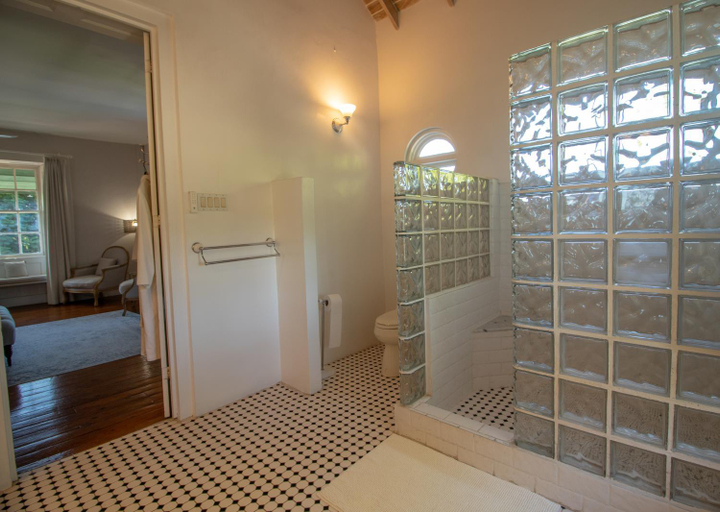 Bedroom 3, Sweetfield Manor Historic Inn