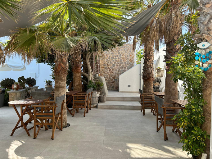 Food & Drinks 5, Pension George, South Aegean