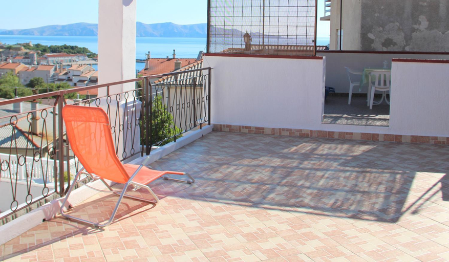 Others 4, Guesthouse Donko 1 & 2, Senj