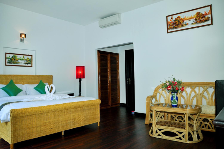 Bedroom 8