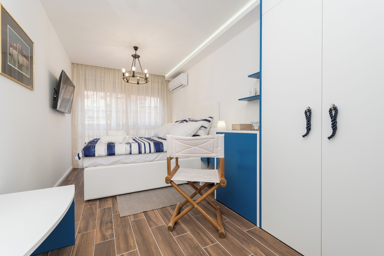 Others 4, Blue Old Navy Rooms, Zadar