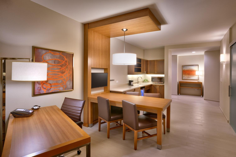 Dining Room 1