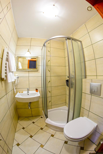 Bathroom 2, Dworek Bialy Domek, Tomaszów Mazowiecki