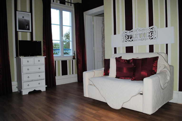 Others 5, LE RELAIS DU BON'EURE, Eure