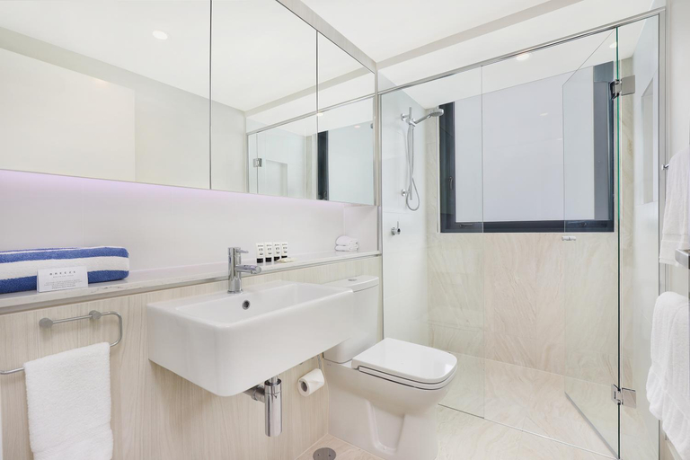 Bathroom 4, Breeze Mooloolaba an Ascend Hotel Collection Memb, Maroochy - Mooloolaba