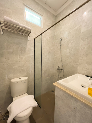 Bathroom 5, Horison Resort Antawirya Jepara, Jepara