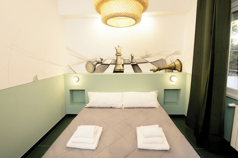 Bedroom 3, O Effe Games Vatican, Roma